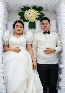 Isang Oras Pagkatapos ng Kanilang Kasal, Nawala ang Mga Bagong Kasal – Ang Dahilan ay Magpapalipat-lipat sa Iyo